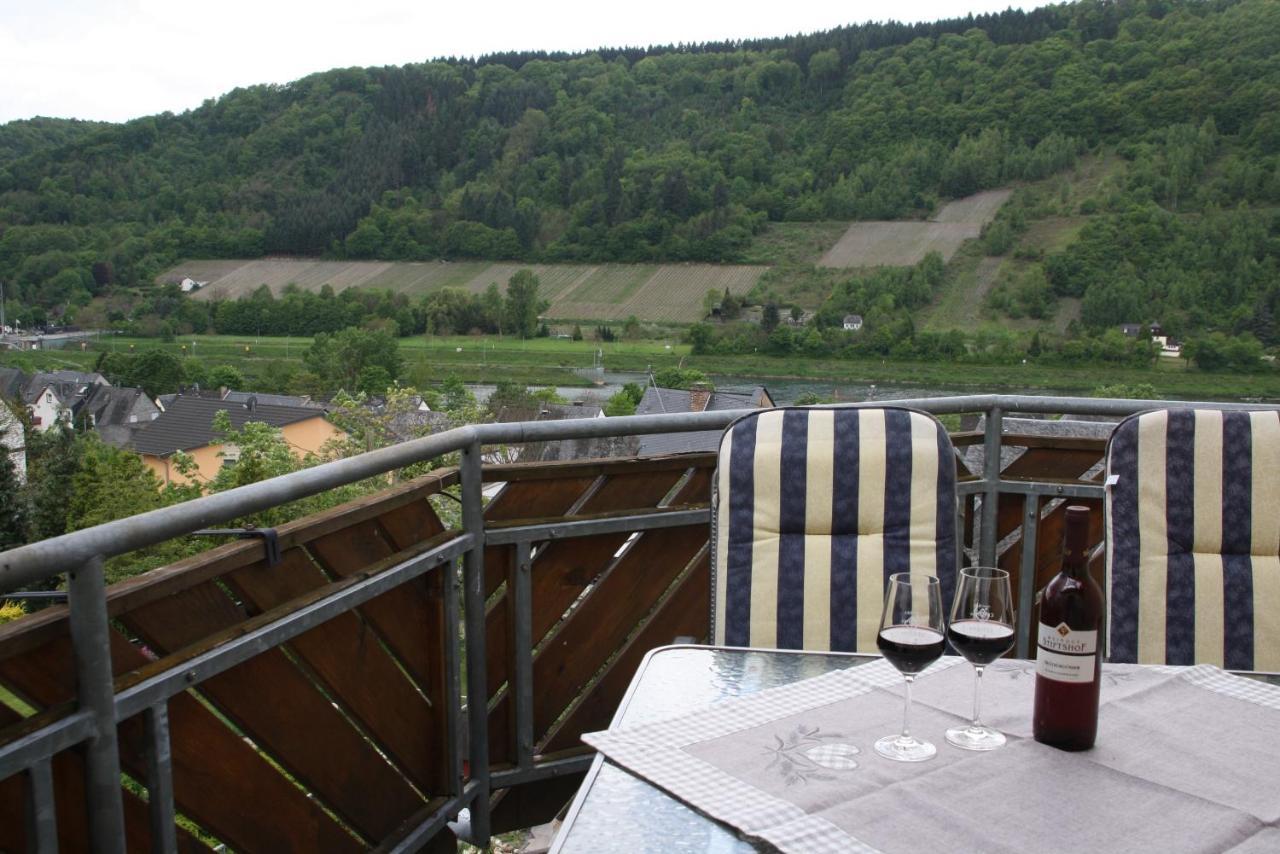 Apartments Stiftshof Enkirch Bagian luar foto